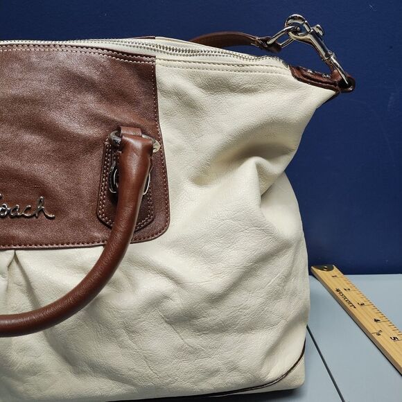 Coach New York Satchel Large Purse Women's Brown‎ Cream Leather D1149-F15447 - Picture 3 of 16
